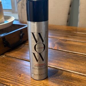 Color WOW Style on Steroids
Texture + finishing Spray 7 oz item expired 5/30/25